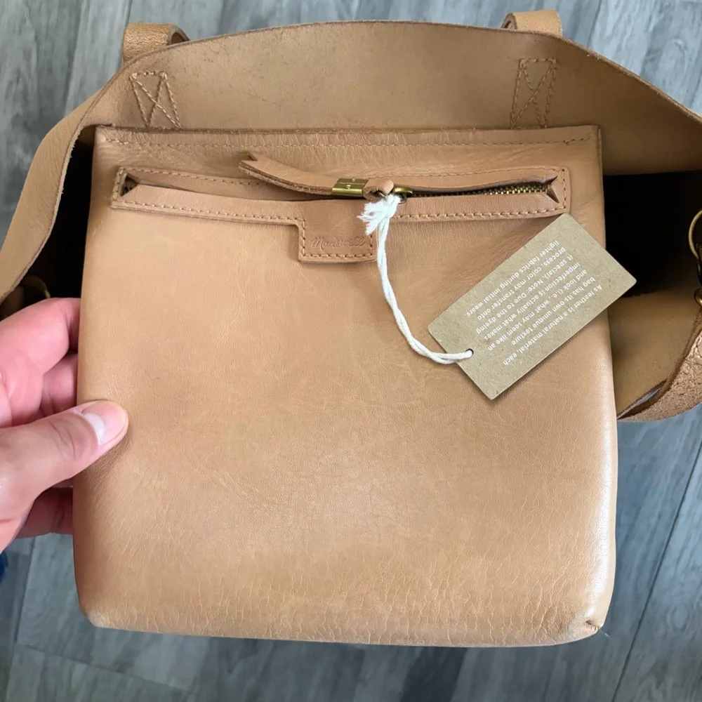 Madewell Tan Leather Tote Bag - Picture 8 of 12